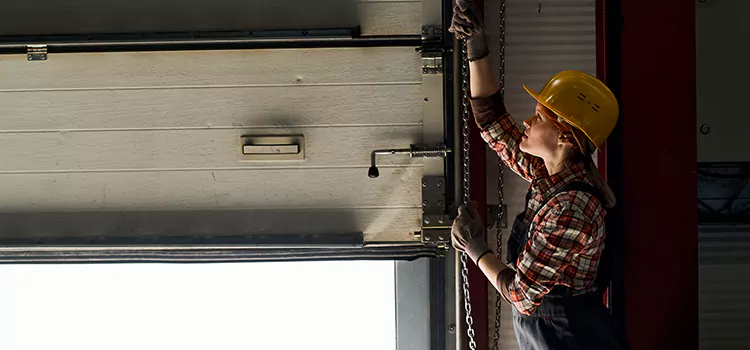 Addressing Common Garage Door Stoppage Issues in Eugene, OR